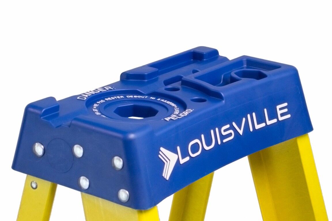 Louisville Ladder Fiberglass Step Ladder Type 1, 250-Lb Load Capacity, 4-Ft