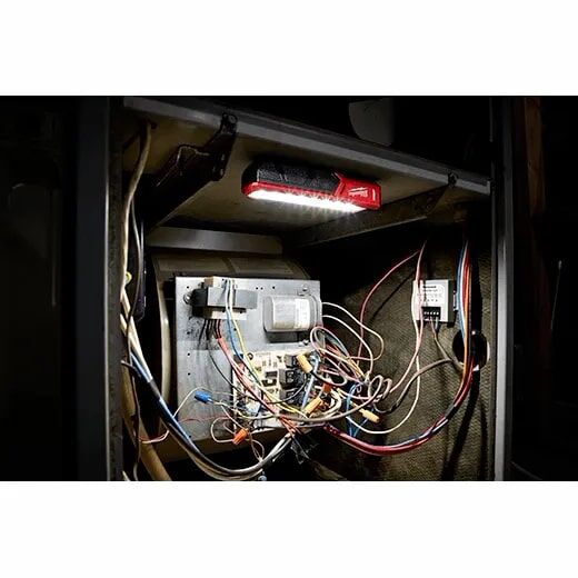 Milwaukee REDLITHIUM USB ROVER Pocket Flood Light