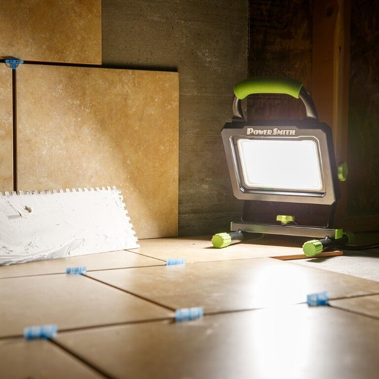 Power Smith Corded LED Work Light, 7000-Lm