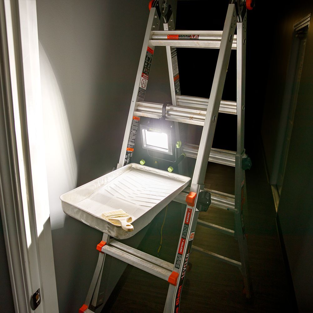 Power Smith Corded LED Work Light, 4000-Lm