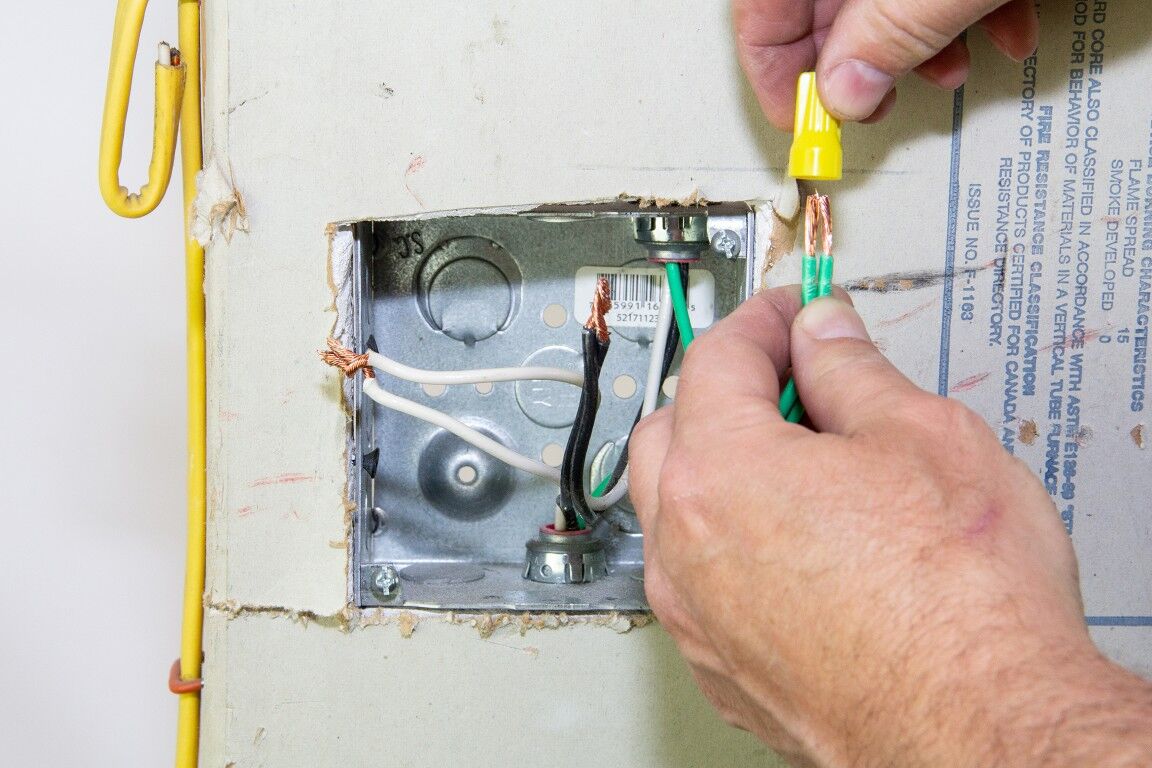 Gardner Bender Yellow WingGard ULTRA Twist On Wire Connector, #22-10 AWG, 100-Ct