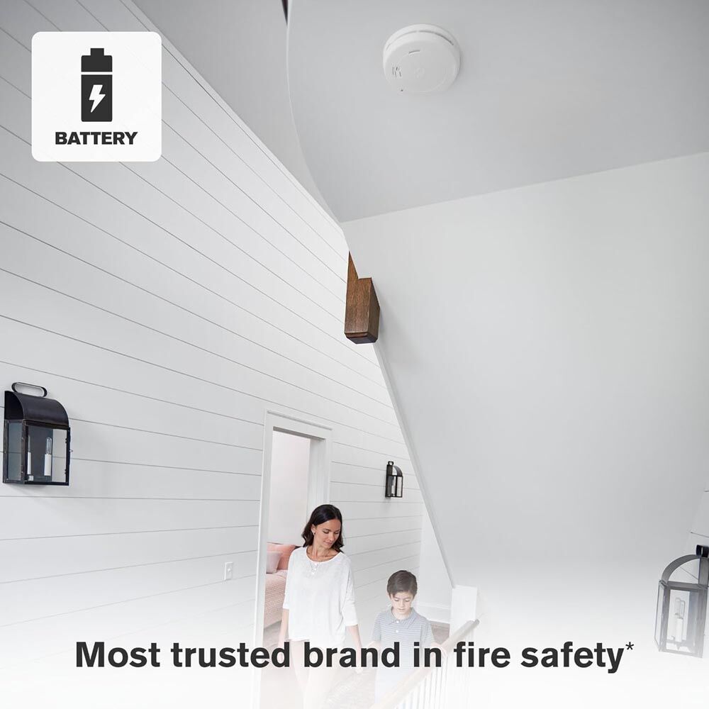 First Alert 10-Year Battery Smoke Alarm With Safety Path Light