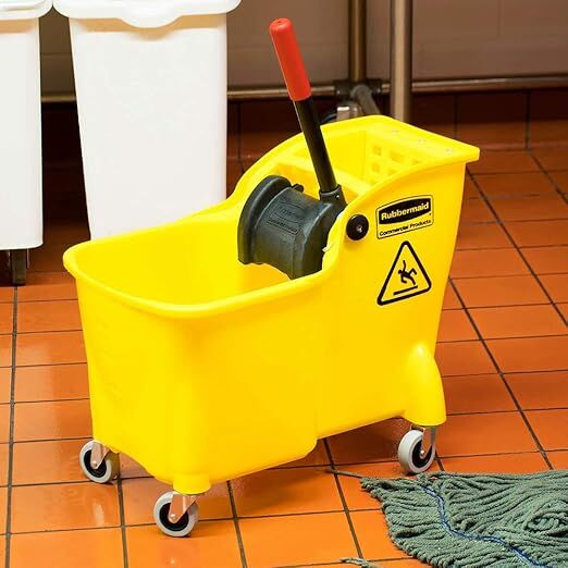 Rubbermaid Commercial Tandem Mop Bucket And Wringer Combo, 31-Qt