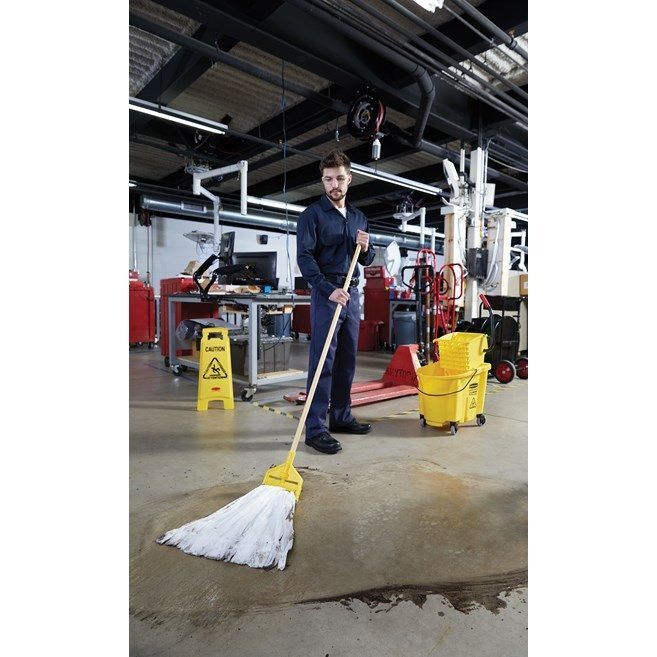Rubbermaid Invader Side-Gate Wet Mop Handle, 60-In