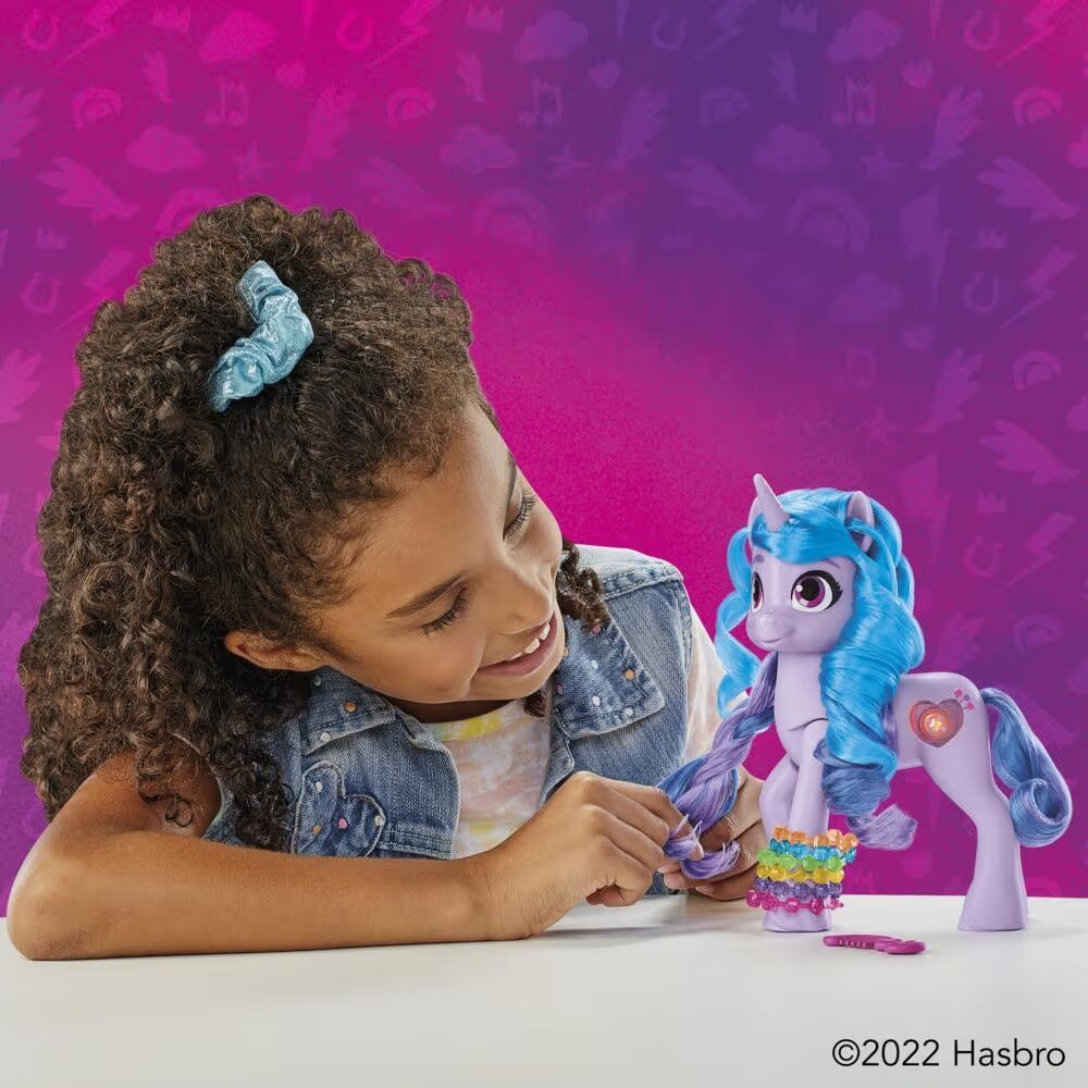 Hasbro My Little Pony See Your Sparkle Izzy Moonbow
