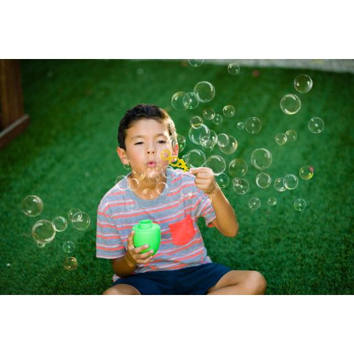 Funrise Gazillion Bubbles Dino Egg Solution