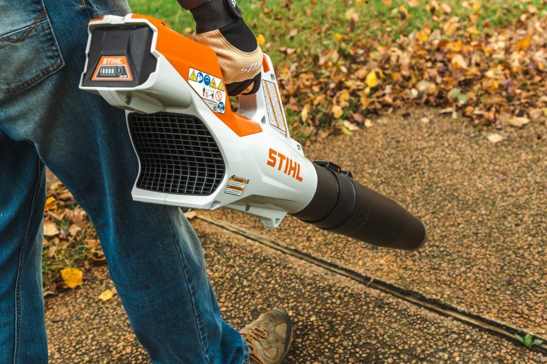 STIHL BGA 60 Battery Powered Handheld Blower Kit