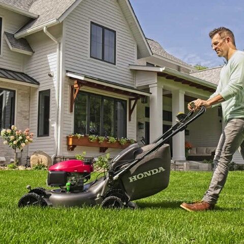 Honda HRN216VYA 21-In Gas Walk Behind Lawn Mower