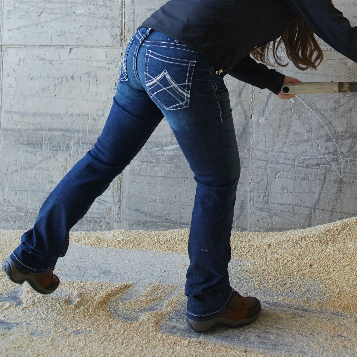 Ariat Women's R.E.A.L. Mid Rise Stretch Whipstitch Bootcut Jean