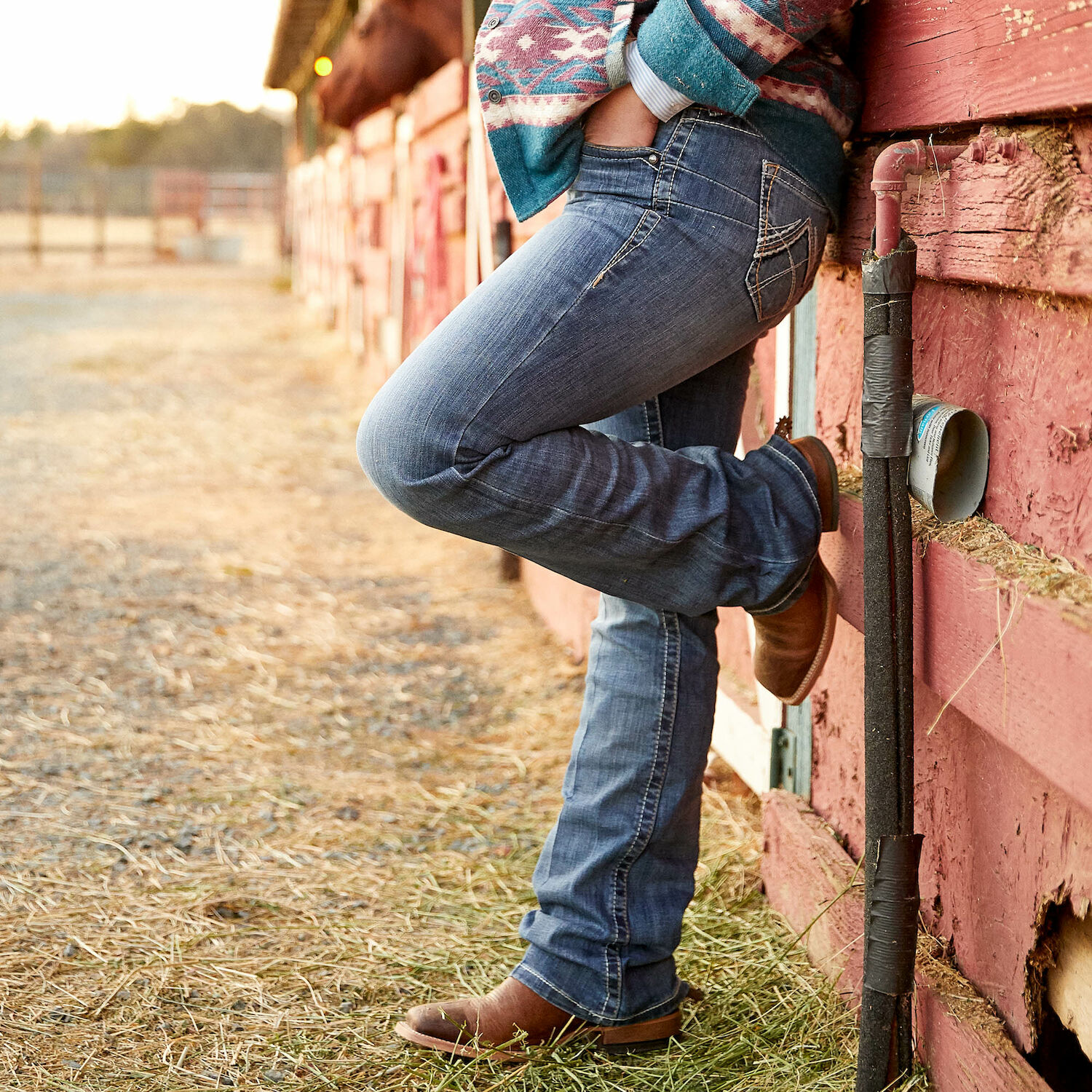 Ariat Women's Trouser Mid Rise Stretch Kelsea Wide Leg Jean