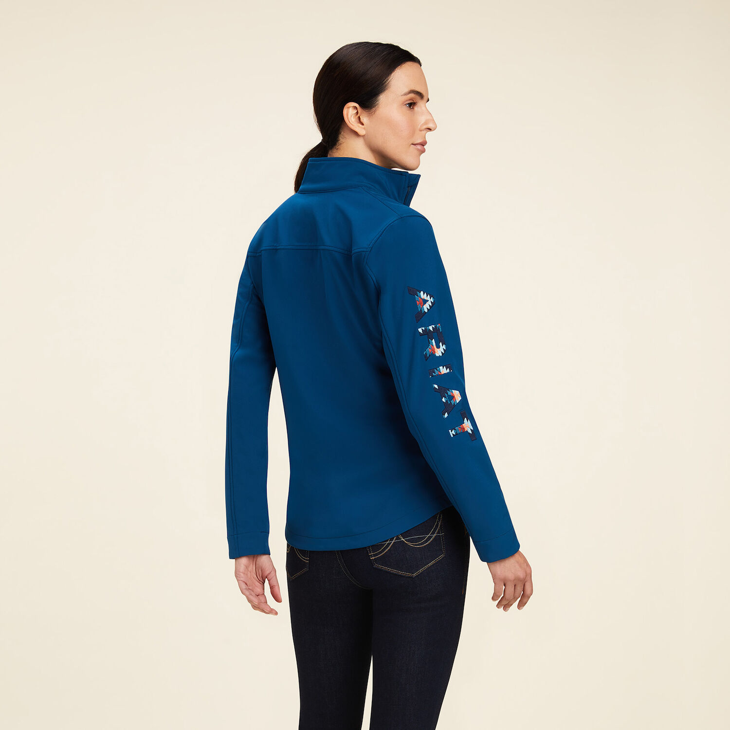 Ariat Women's New Team Softshell Jacket