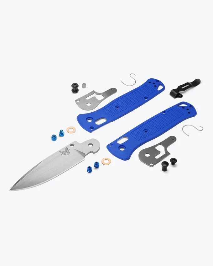 Benchmade Bugout Blue Grivory Knife