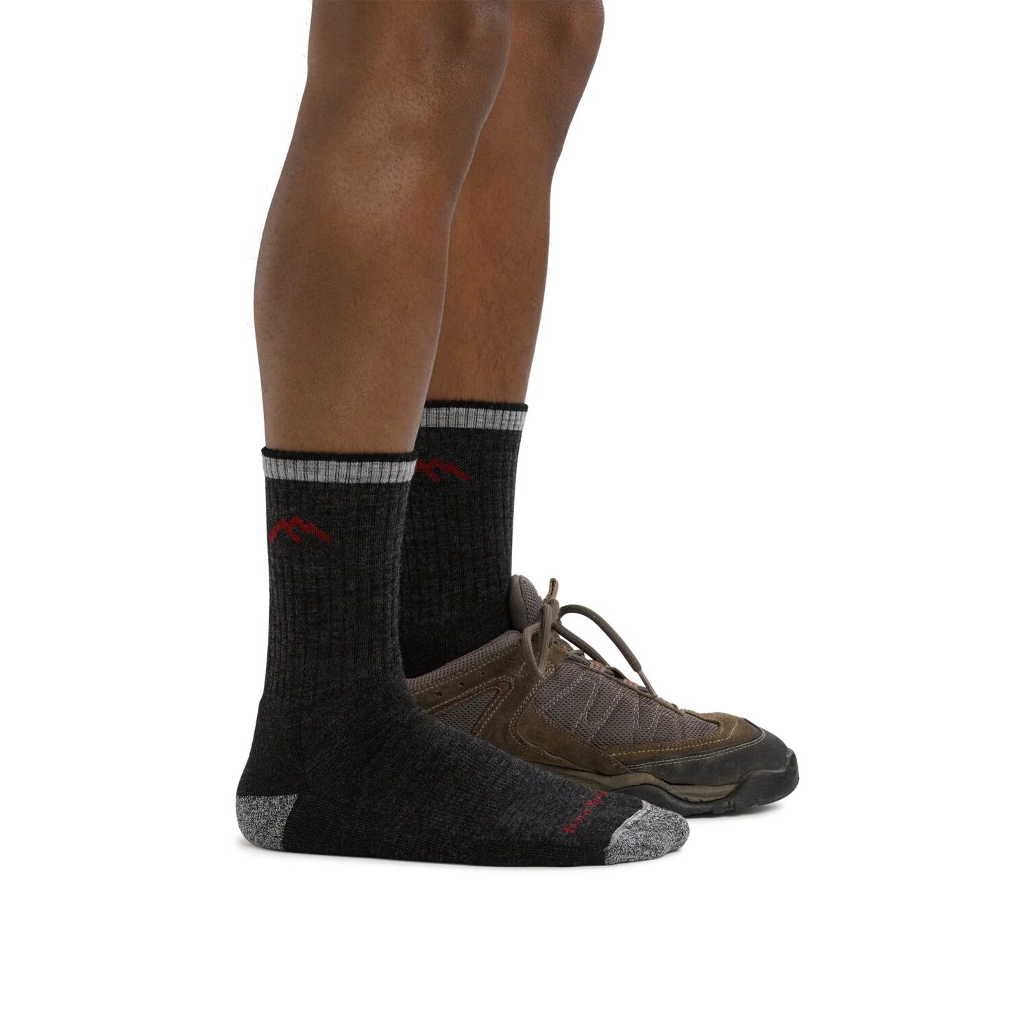 Darn Tough Men's Hiker Micro Crew Midweight Hiking Sock in Black