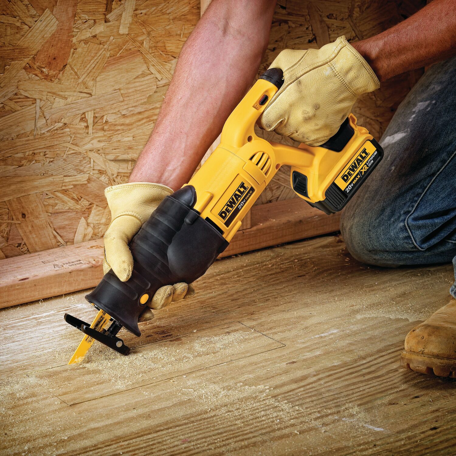 20V Max* Cordless Reciprocating Saw Kit