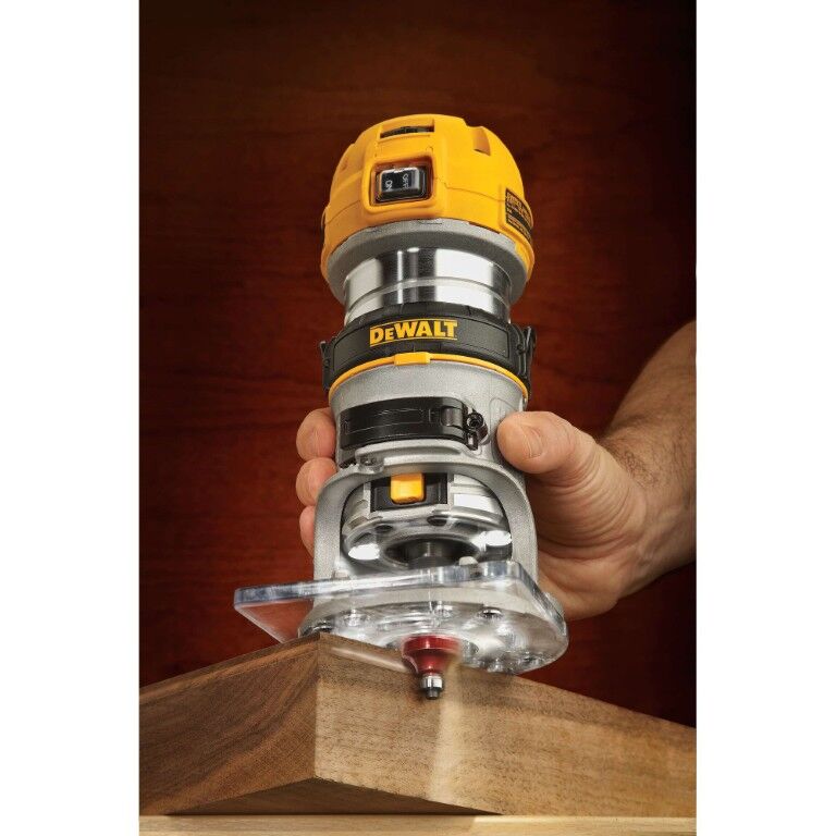 DEWALT 1.25-HP Max Torque Variable Speed Compact Corded Router