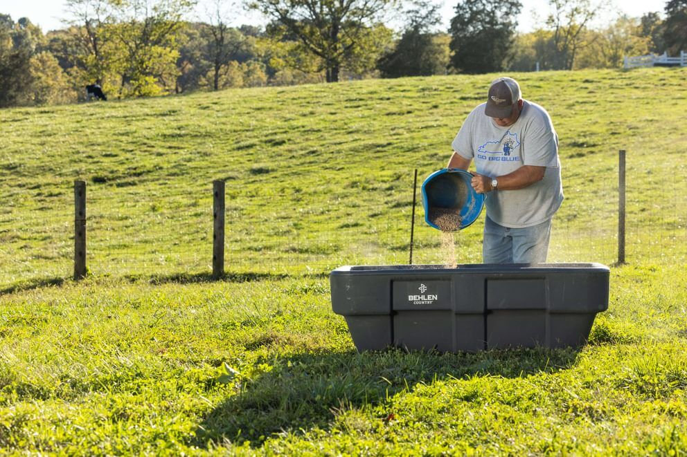 Behlen Country Gray EverTough Poly Bunk Feeder, 10-Ft