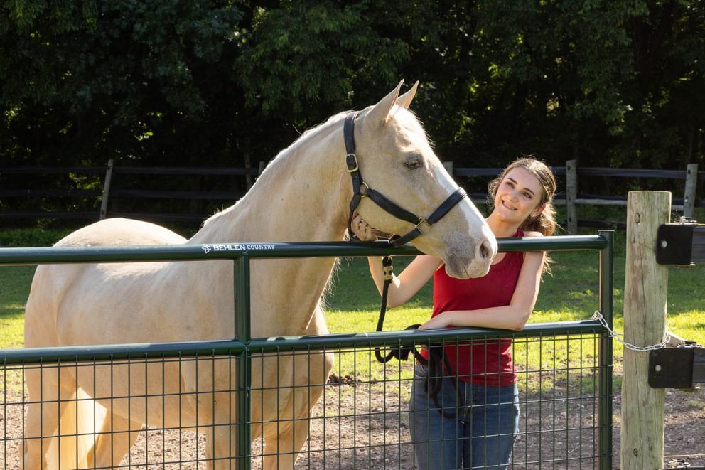 Behlen Country Green Frontier Max Gate, 4-Ft x 50-In