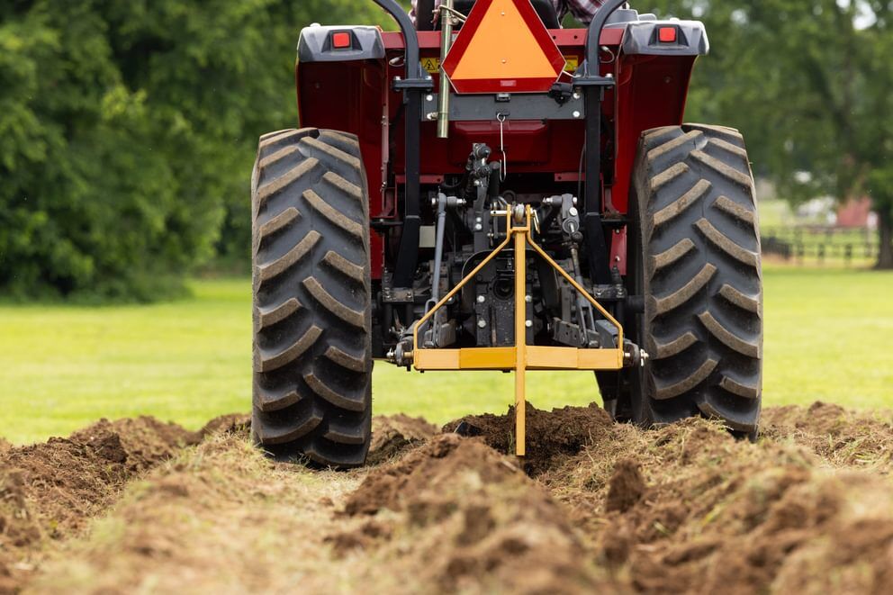 Behlen Country Middle Buster