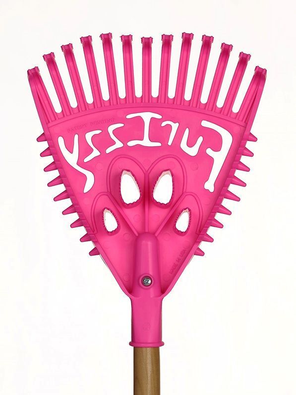 Furizzy Short Handle Pink Furizzy Shedding Rake