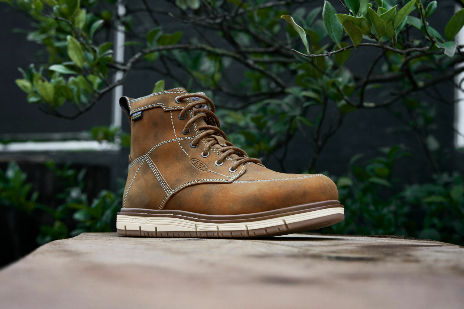 Keen Women's San Jose 6-In Aluminum Toe Waterproof Work Boot