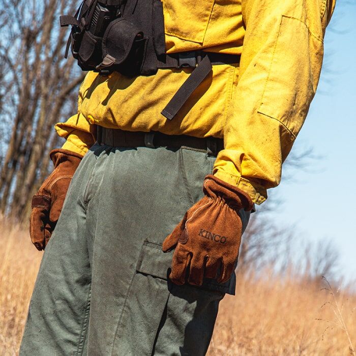 Kinco HydroFlector Water-Resistant Premium Suede Cowhide Driver With Double-Palm in Brown