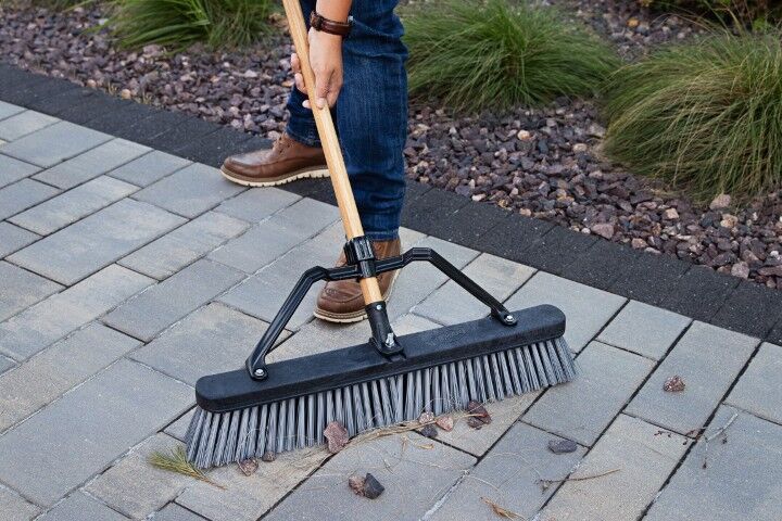 Libman Rough-Surface Commercial Push Broom, 24-In