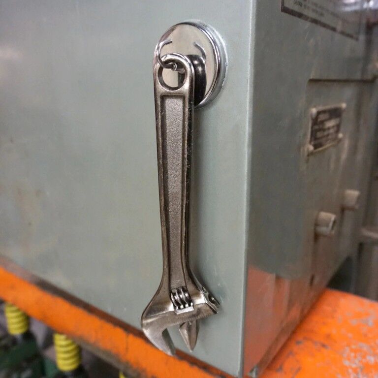 Magnet Source Handi Hook Magnet, 2.040-In Dia X 0.290-In Thick, 20-Lb