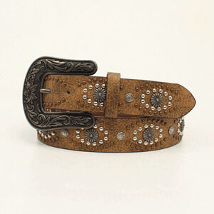 M & F Western Women display picture 1