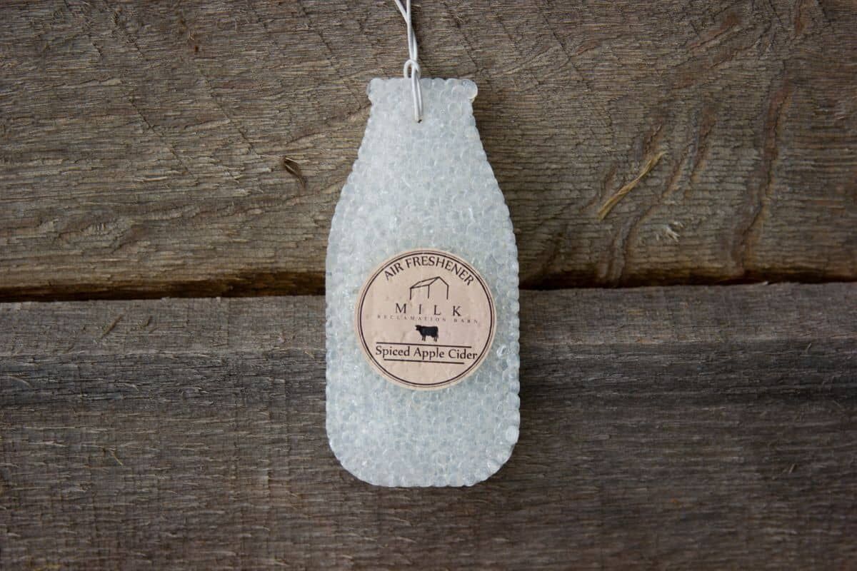 Milk Reclamation Barn Airfresh Clothesline Linen Car Air Freshener