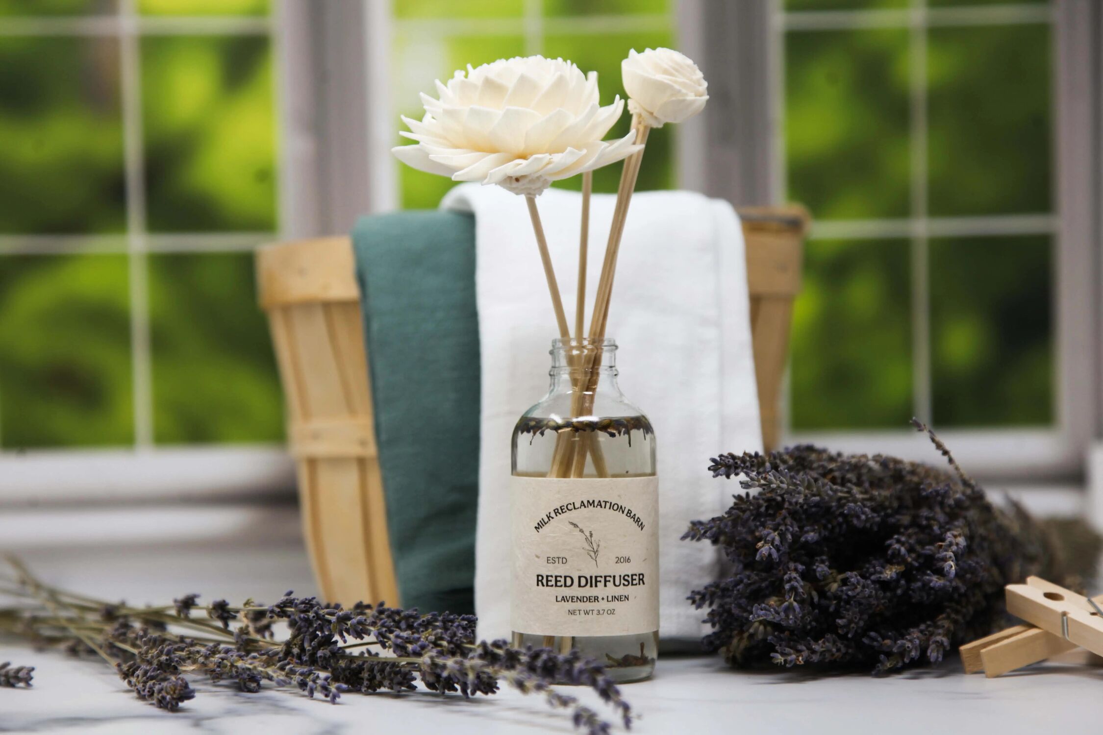 Milk Reclamation Barn Sandalwood And Cassis Reed Diffuser