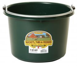 8-qt Round Plastic Bucket in Green
