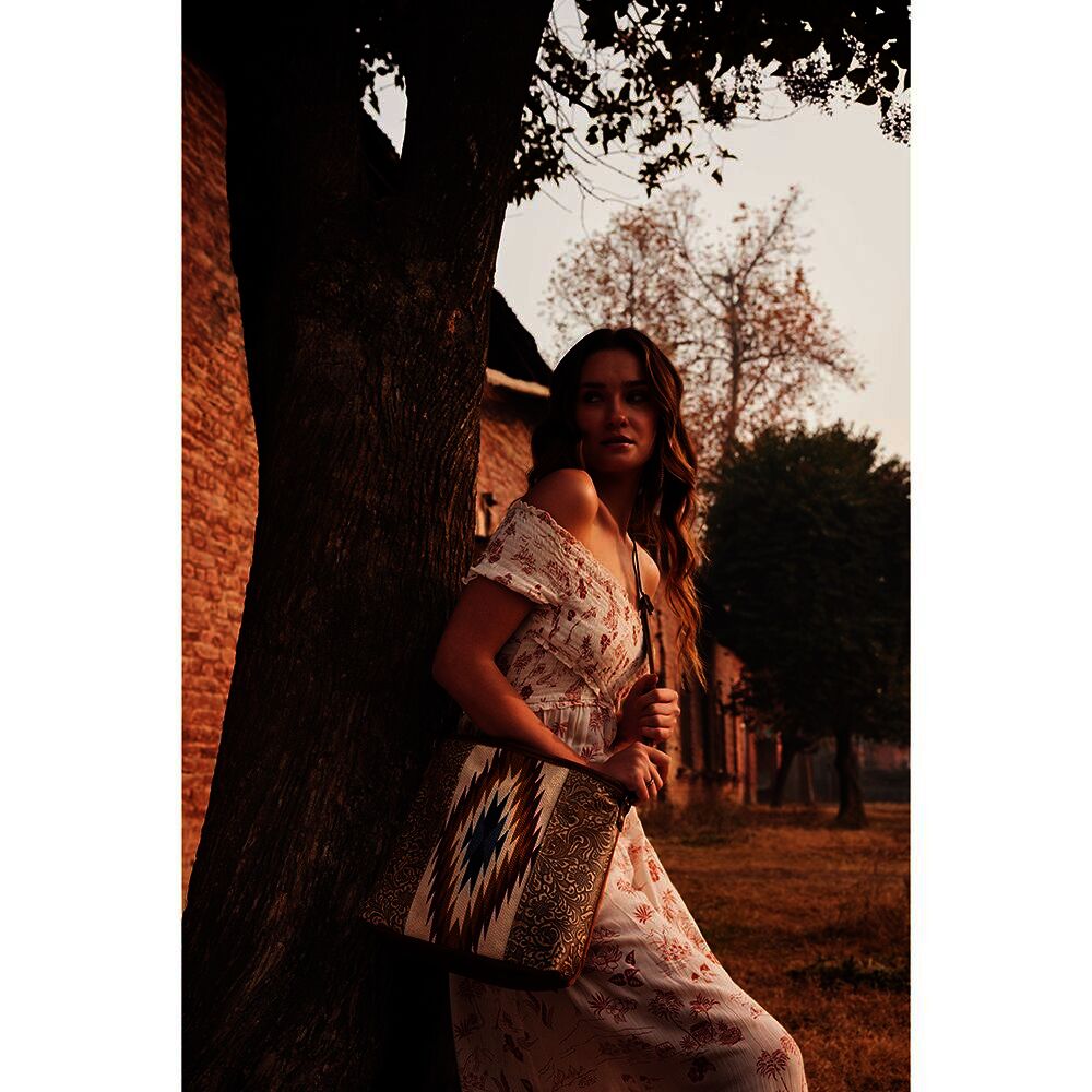 Myra Women's Luzy Shoulder Bag