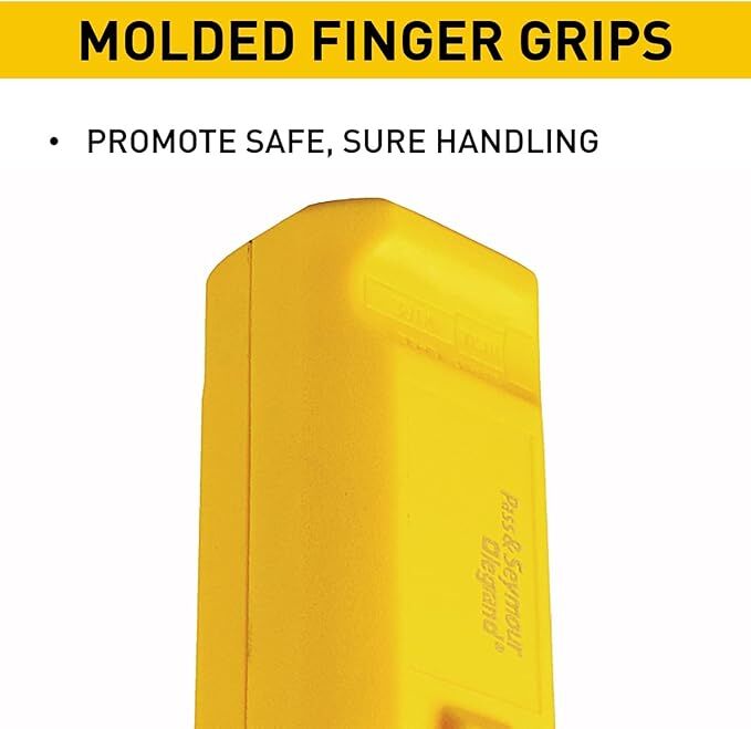 Pass & Seymour Yellow Maxgrip M3 NEMA 5-15P Straight Blade Plug, 5-A, 125-V