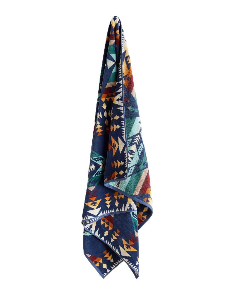 Pendleton Diamond Peak Spa Towel