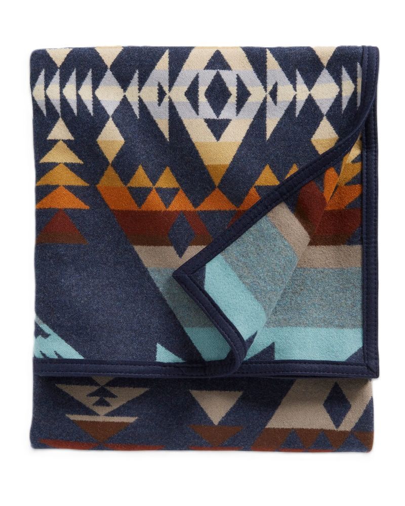 Pendleton Diamond Peak Blanket
