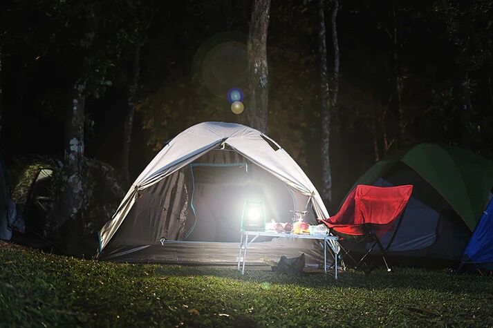 Pinegreen Lighting Rechargeable Portable LED Work Light, 1000-Lm