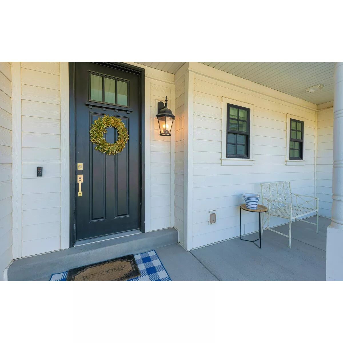 TayMac Outdoor Comforts 1-Gang Expandable Weatherproof In-Use Outlet Cover, 1-In To 3-In