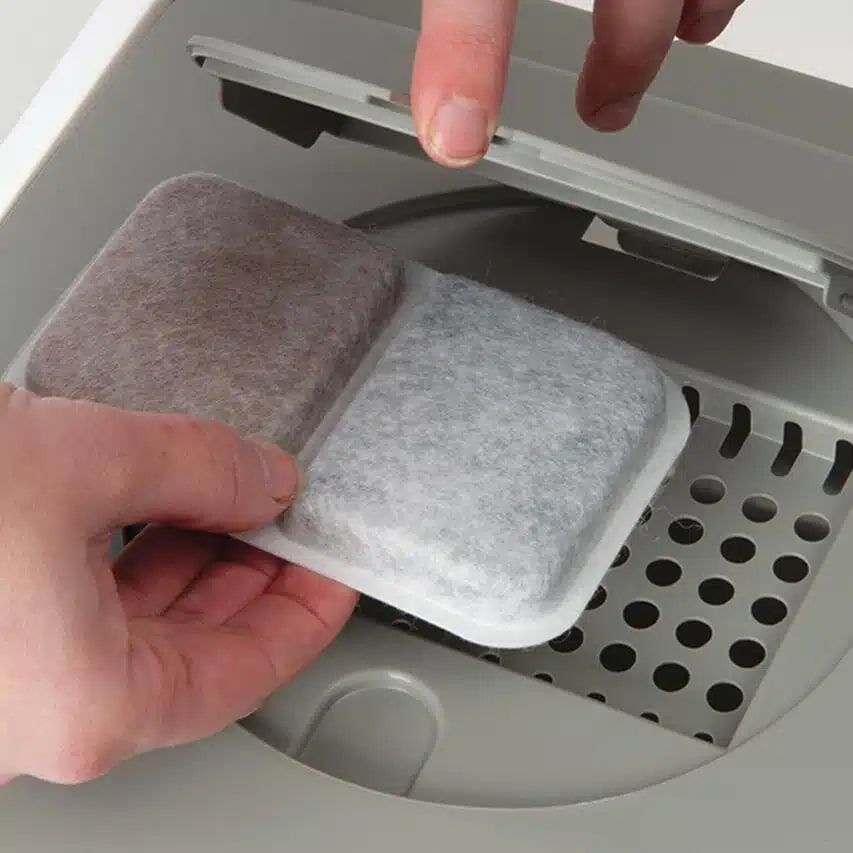 Catit Hooded Litter Box With Airsift Filter System