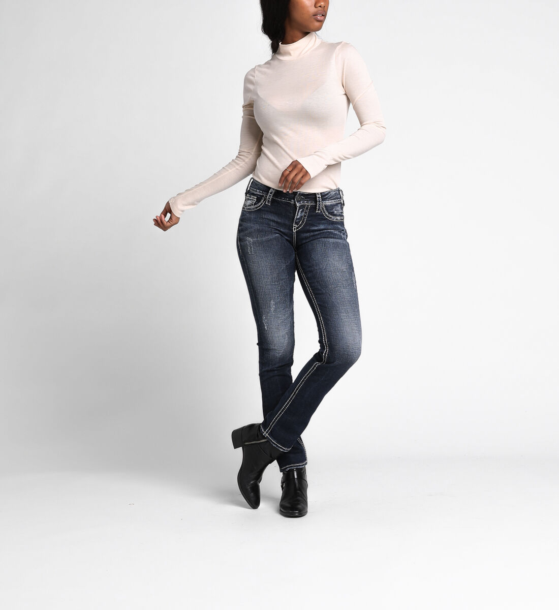 Silver Jeans Co. Women's Suki Mid Rise Straight Leg Jeans