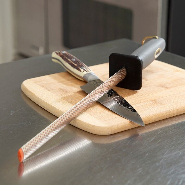 Smith's 10-In Oval Diamond Sharpening Rod