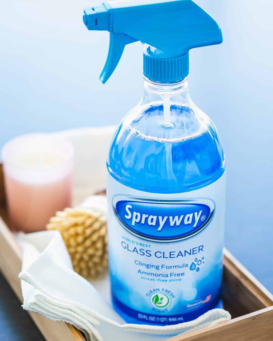 Sprayway Glass Cleaner Clinging Spray, 32-Oz