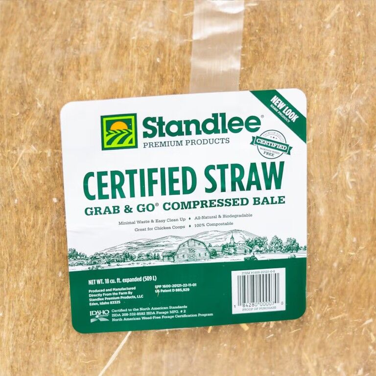 Standlee Premium Products Certified Straw Grab & Go Compressed Bale Animal Bedding, 3.6-Cu Ft