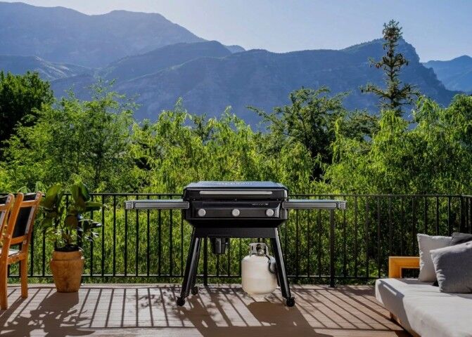 Traeger Flatrock 3 Burner Propane Griddle