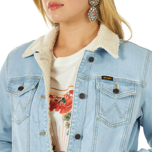 Wrangler® Women's Retro® Western Sherpa Lined Denim Button Jacket in Bleached Denim