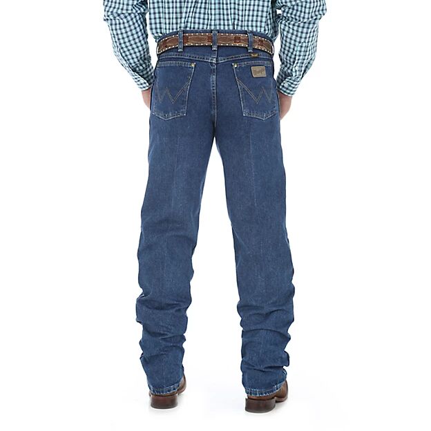 Wrangler Men's George Strait Cowboy Cut Relaxed Fit Jean