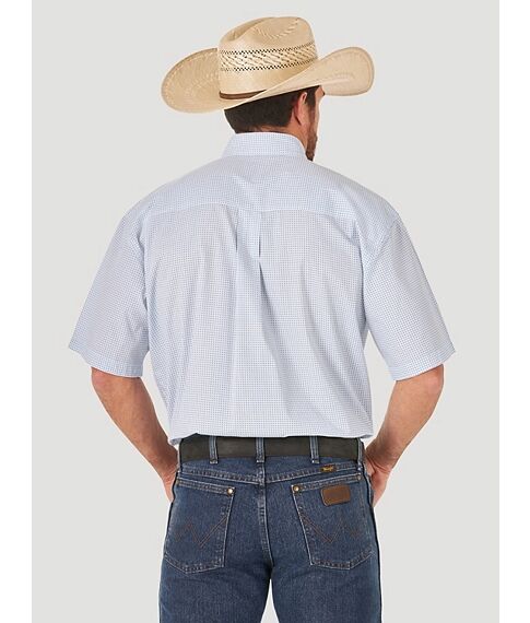 Wrangler Men's George Strait Short Sleeve 2 Pocket Button Down Print Shirt