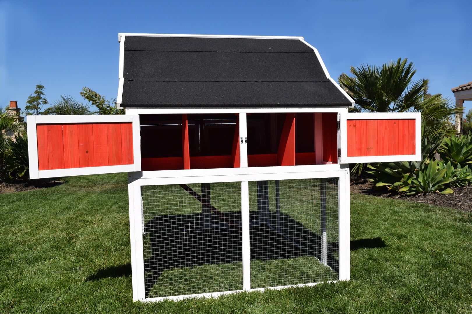 Omaha Wood Chicken Coop