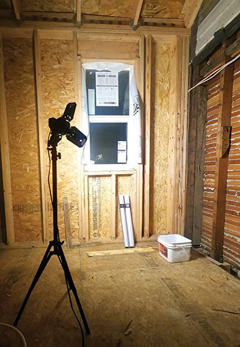120V Tripod Work Light