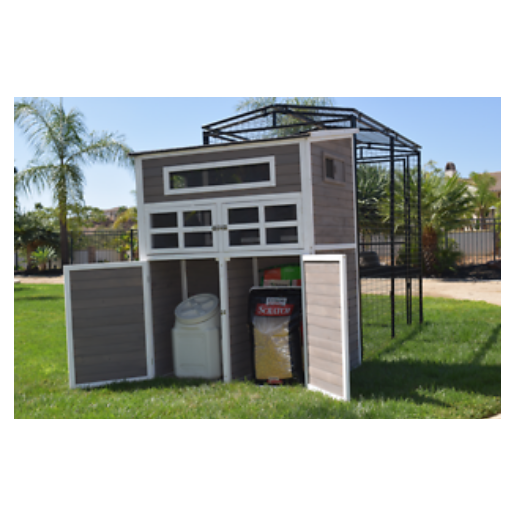 Rugged Ranch Chalet Chicken Coop Set